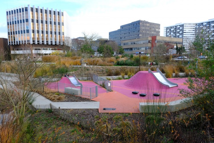 ifla-world-congress-2025-technical-tours_ile_de_nantes_est_jardin-des-5-sens.jpg